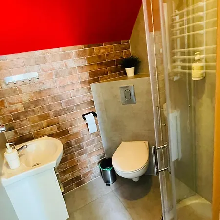 Vis A Vis Zamku * مالبورك