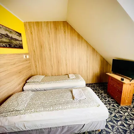 منزل للإقامة Vis A Vis Zamku *