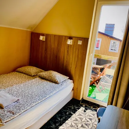 Vis A Vis Zamku منزل للإقامة مالبورك