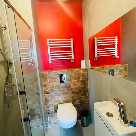 Vis A Vis Zamku مالبورك