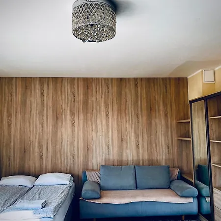 Vis A Vis Zamku * مالبورك