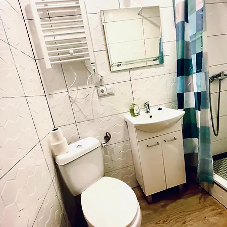 Vis A Vis Zamku منزل للإقامة