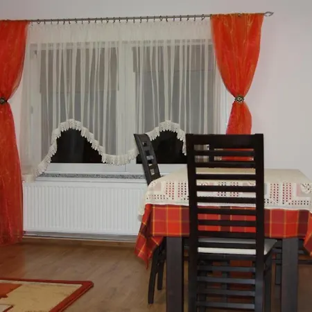 Homestay B&B Vis A Vis Zamku