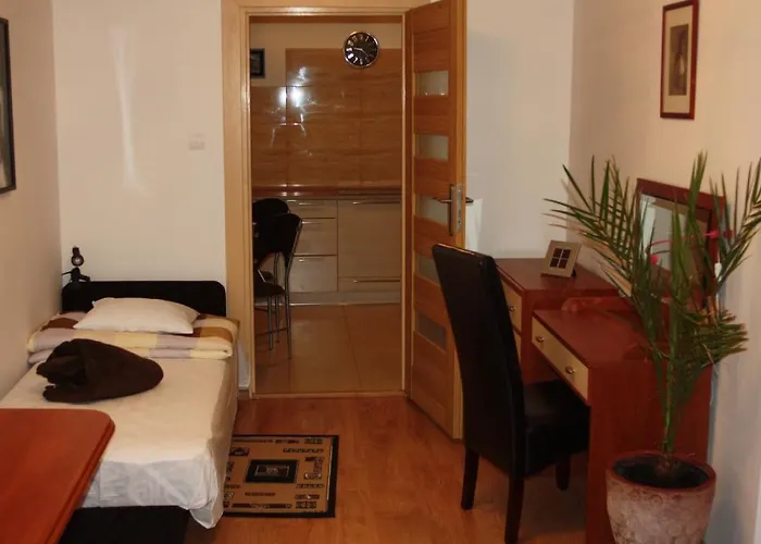 Vis A Vis Zamku * Malbork